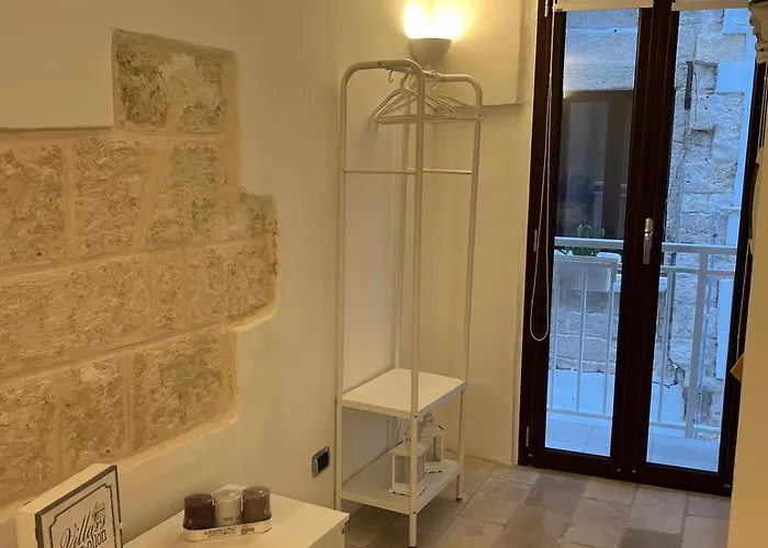 Dimore N&n 펜션 폴리나노 아마레